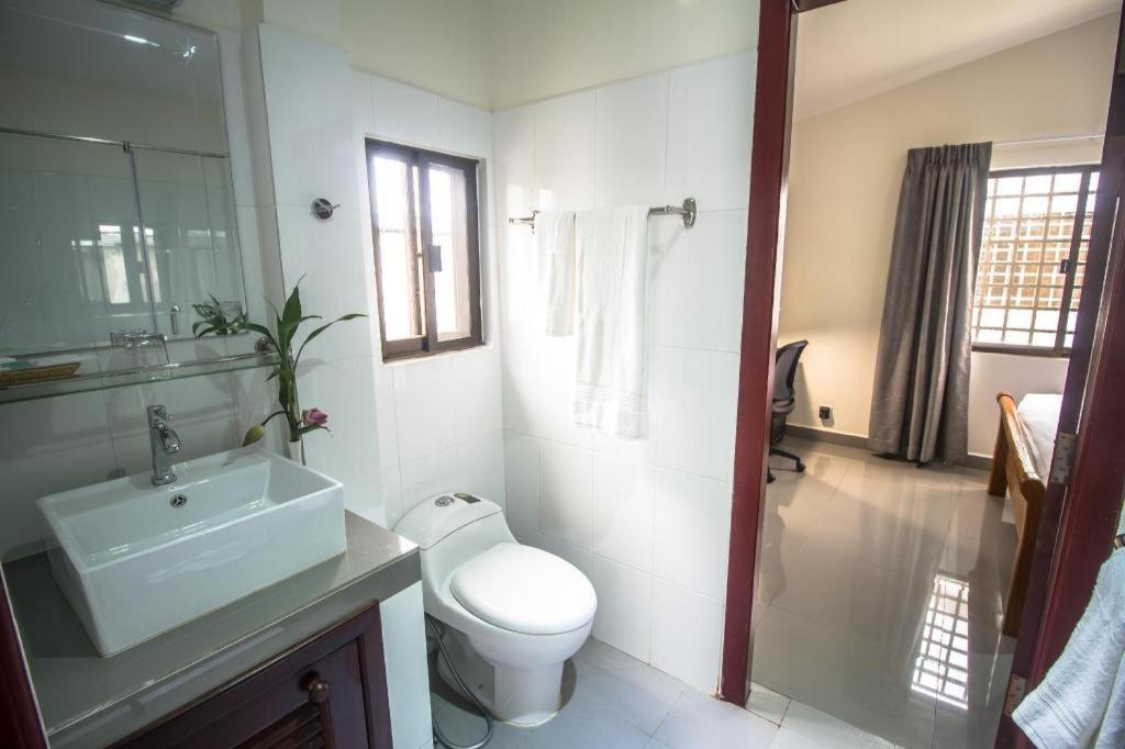 Ry'S Lotus Resort D'Angkor Siem Reap Exterior photo